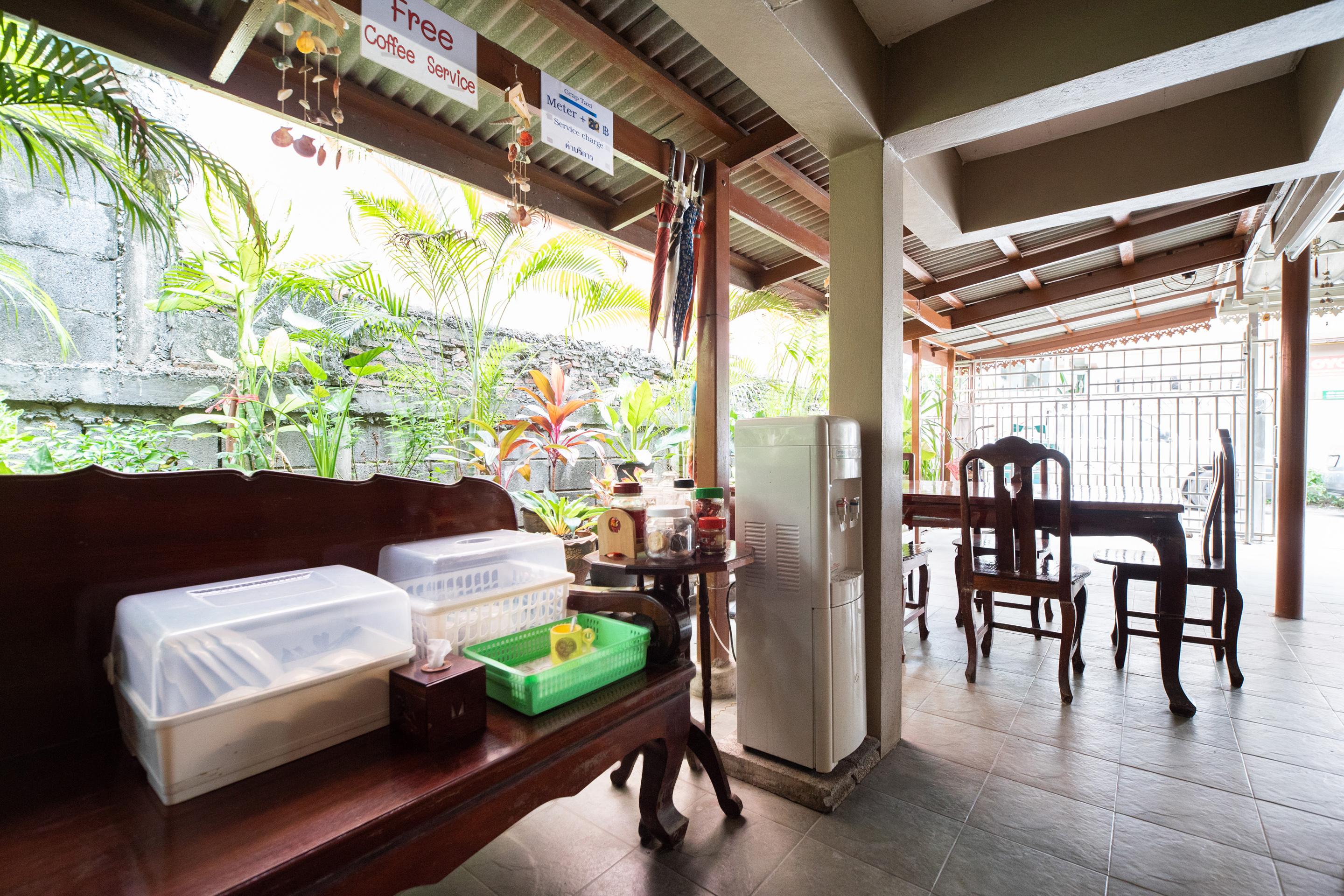 Hotel OYO 691 Don Muang Boutique House à Bangkok Extérieur photo